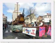 2006-03-05_14-53-16_Carnaval_28,0mm_F5,6_1_800_eme_DiMAGE A2 * 2560 x 1920 * (1.17MB)